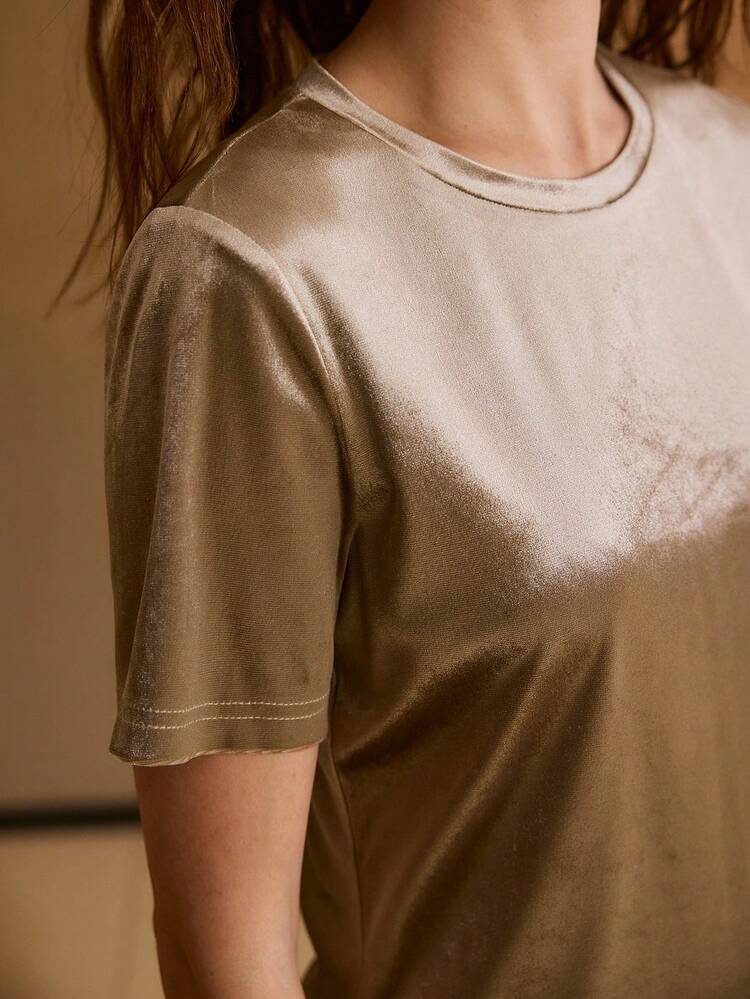 VELVET FASHIONABLE MINIMALIST HIGH-END SHORT SLEEVE SLIMMING & ELEGANT T-SHIRT, VERSATILE UNDERSHIRT