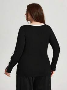 Enliva Camiseta de Manga Longa Ajustada Plus Size Feminina, Detalhes de Contraste Aparados, Roupas com Laço Decorativo para Mulheres, Inverno, CURVE PLUS