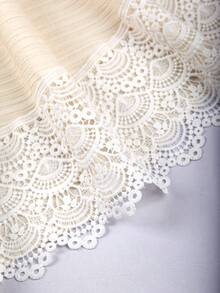 Lyrianda 春、秋、冬皆宜的法式V领复古镂空蕾丝拼接条纹纹理面料收腰显瘦荷叶边蝙蝠袖连衣裙，优雅法式宫廷风格长裙，法式收腰显瘦镂空蕾丝拼接喇叭形度假长裙 - 杏色 - 查看 3