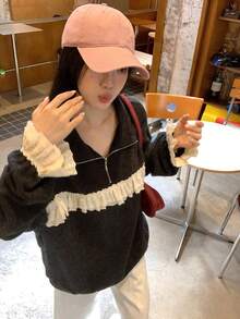 DAZY 女士蕾丝拼接休闲长袖毛衣 - 灰色 - 查看 2
