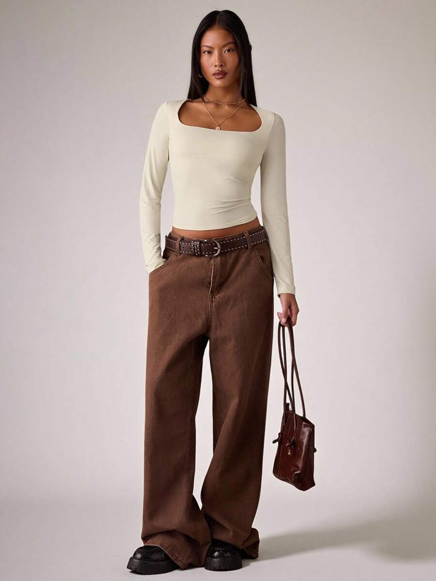 SHEIN BAE 女士奶油色性感方领修身长袖上衣，适合休闲穿着，打造时尚街头风，也适合派对、夜店、约会、圣诞节、感恩节、夜店、新年等场合，简约百搭。 - 白色 - 查看 1