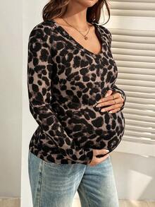 SHEIN Maternity Clothes Maternity  TopsSpring And Summer Pregnant Clothes Brown Maternity T-Shirt, Long-Sleeved, V-Neck, Leopard Print, Comfortable And Casual. - Brown - View 6