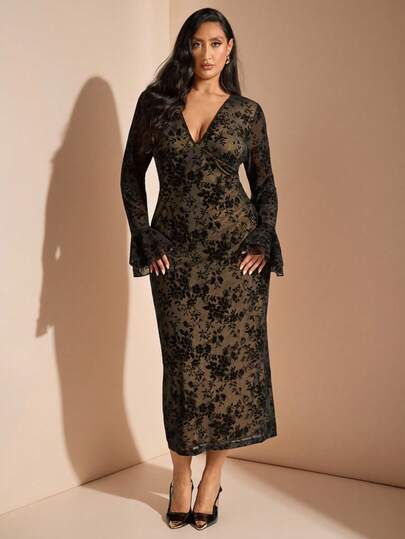 SHEIN BAE 大码全印花V领优雅长袖连衣裙