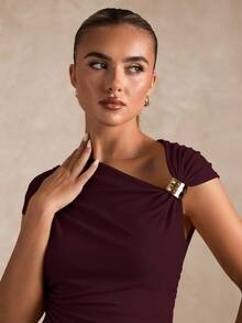 SHEIN BAE Women's Fashion Metal Decor Asymmetric Collar T-Shirt, Suitable For Commuting In Summer Asymmetrical Top - Burgundy - View 6