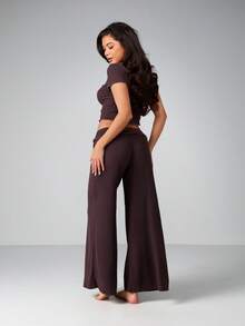 MISSGUIDED Ribbed Button Front Crop Top And Wide Leg Palazzo Pants Pajama Co Ord Set With Lettuce Edge Trim - Coffee Brown - View 2