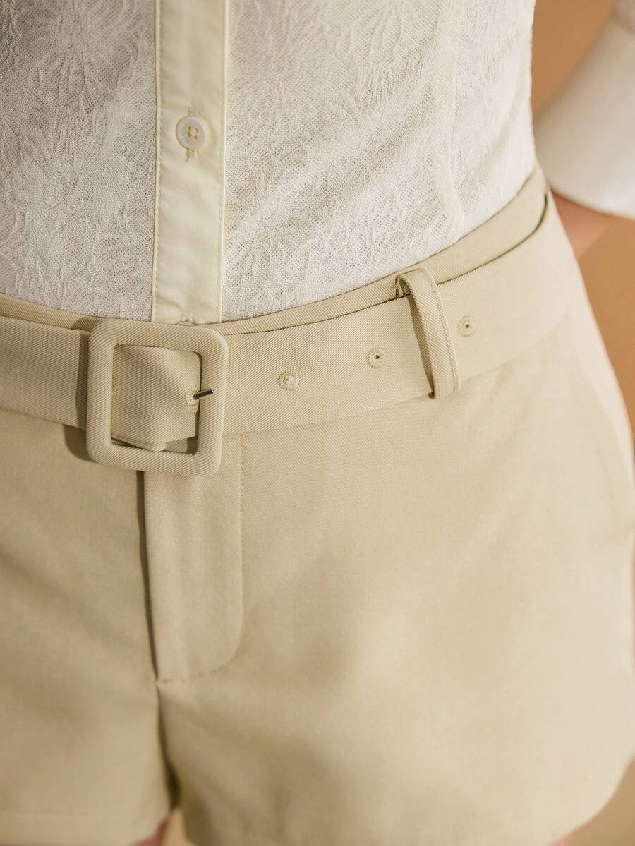 MOTF PREMIUM SHORT FEMME DE COULEUR UNIE À TAILLE BASSE AVEC BOUCLE ET CEINTURE, AUTOMNE/HIVER - Kaki - Voir 2