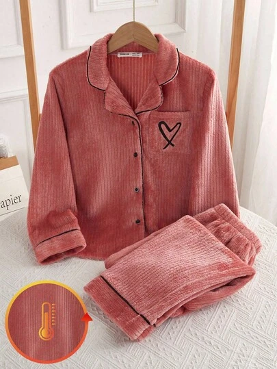 青少年女孩睡衣，莲藕粉色，新款简约时尚心形刺绣长袖和长裤两件套睡衣套装返校时尚柔软睡衣套装