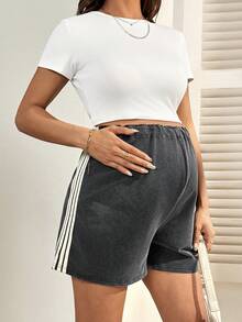 SHEIN 孕妇侧条纹印花可调节腰围休闲短裤 - 黑色 - 查看 5