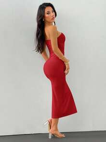 SHEIN PETITE 女士优雅金色胸针装饰不对称领口褶皱鱼尾裙，新年装扮 - 紅色 - 查看 2