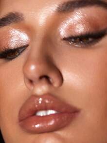 SHEGLAM Enigma Sparkly Eyeshadow-Treasure Shiny Eyeshadow Powder Gradient Multi-Tone High Shine Finish Non-Greasy Non-Fading Glitter Shimmer Eyeshadow Brand Beauty Makeup Face Paint Cosmetic For Women Girls Perfect For Winter Ideal For Y2K Fancy Fashion Suitable For Birthday Christmas Gift Party Ready Best Color - Multicolor - View 5