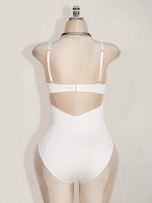 SHEIN ICON 大码 Y2K 春季狂欢节蕾丝拼接紧身吊带露脐上衣高腰露背连体衣女装 - 白色 - 查看 2