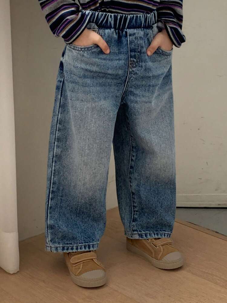 Young Boys' Fashionable Pocket Straight-Leg Jeans