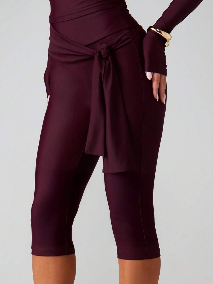 MISSGUIDED Legging Capri de Cintura Alta com Amarração Frontal e Detalhe de Nó para Conforto e Estilo Casual do Dia a Dia