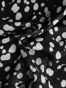 Aveloria Modichic Random Blue Polka Dot Print Shirt, Classic Collar Design, Drawstring Waist For Adjustable Fit, Suitable For Multiple Occasions - Black - View 7