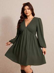 Elaquor 大码纯色V领灯笼袖纹理面料休闲百搭连衣裙 - 軍綠色 - 查看 5