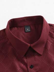 Manfinity Mode 男士前开襟菱格纹商务休闲长袖衬衫 - 酒紅色 - 查看 7