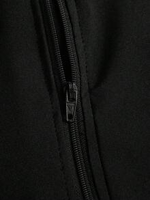 SHEIN 青少年男童休闲撞色拼接泳裤及防晒衣套装，舒适时尚，百搭实用，适合海滩、冲浪、游泳、夏季日常穿着、上学、户外活动、音乐节、节日派对、暑假等场合。 - 黑色 - 查看 10