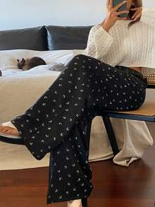 DAZY 碎花宽松女士睡裤 - 藏蓝色 - 查看 1