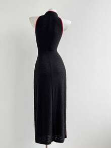 Elamini 黑色针织提花撞色纽扣立领侧开衩修身直筒下摆侧开衩长连衣裙，适合秋冬季节穿着，可用于情人节、通勤、毕业典礼、返校、教师节、复古、休闲、约会、优雅、简约等场合。 - 黑色 - 查看 3