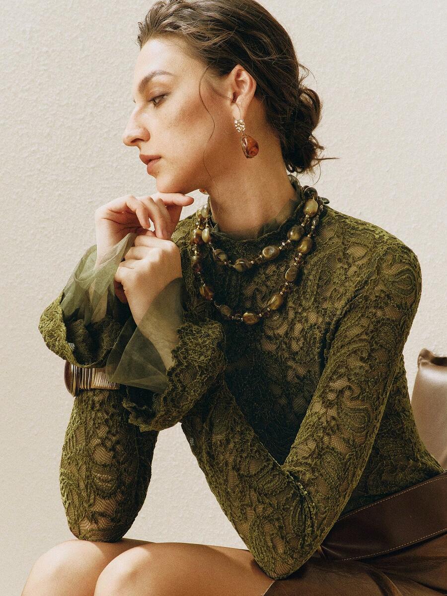 Arave 女士天鹅绒蕾丝撞色网纱双层喇叭袖口修身优雅绿色长袖打底衫，秋季女装