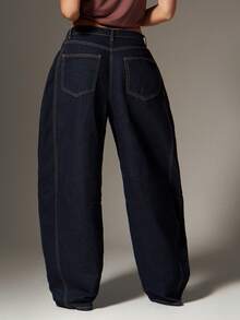 Denimoi Fashionable Commuter Low-Waist Bootcut Jeans - Dark Wash - View 2