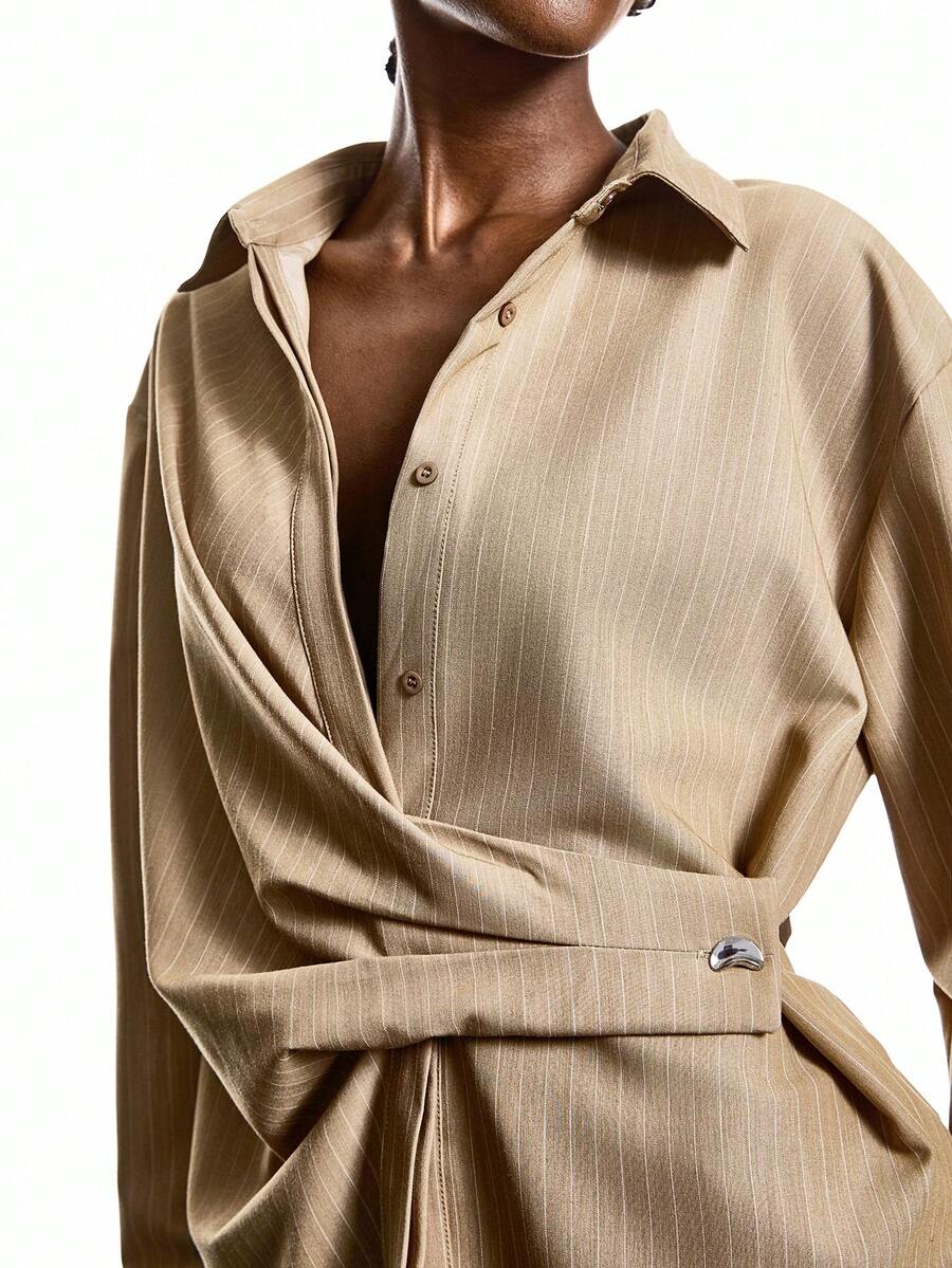 LYSMO 2025 Camicetta casual a righe minimalista per donne, camicia a righe di moda autunno e inverno, camicia casual da donna per Nuovo Anno, Ringraziamento, laurea, ritorno a scuola, insegnanti, collezione chic e alla moda da donna in stile Y2K anni 2000 - Cachi - Visualizzare 1