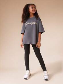 SUMWON New York Set Kaos dan Legging Oversized Motif Leopard untuk Anak Perempuan Usia 10 Tahun, Cocok untuk Liburan Kasual - Dark Grey - View 3