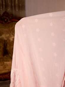 PalaceNights Camisón holgado de talla grande con cuello estilo palacio, patchwork, bordado y volantes en el escote en V - Rosa - Ver 7