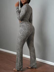 Slaydiva Casual All-Match Sexy Crop Top & Skinny Flare Pants 2 Pieces Set, Leopard Print - Black - View 6