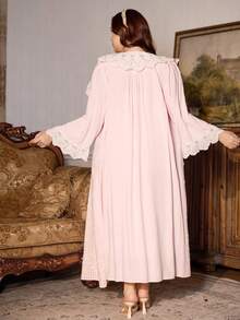 PalaceNights 复古宫廷刺绣花卉饰边彼得潘领重磅3D立体花卉加大码睡袍+睡袍套装 - 粉色 - 查看 2