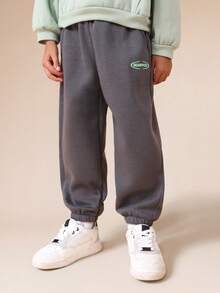 SUMWON Conjunto infantil masculino composto por moletom verde menta com bolso central e calça de moletom cinza carvão com estampa de comida. - Menta verde - Ver 4