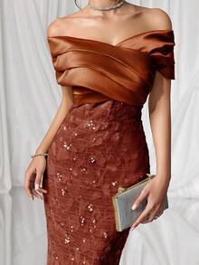 Coutiva 优雅的露肩露背果绿色缎面拼接提花亮片下摆直筒裙后开衩派对连衣裙，适合生日派对、日常聚会、舞会礼服、鸡尾酒会、毕业典礼、学校开幕派对等场合。 - 橘色 - 查看 1