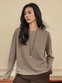 Dazy-Less 女士卡其色圆领基础款长袖T恤，适合秋季、冬季和春季穿着