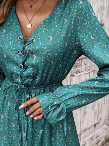 Breezaya 花卉印花打结前襟荷叶袖荷叶边下摆长连衣裙，适合新年穿着 - 綠色 - 查看 4