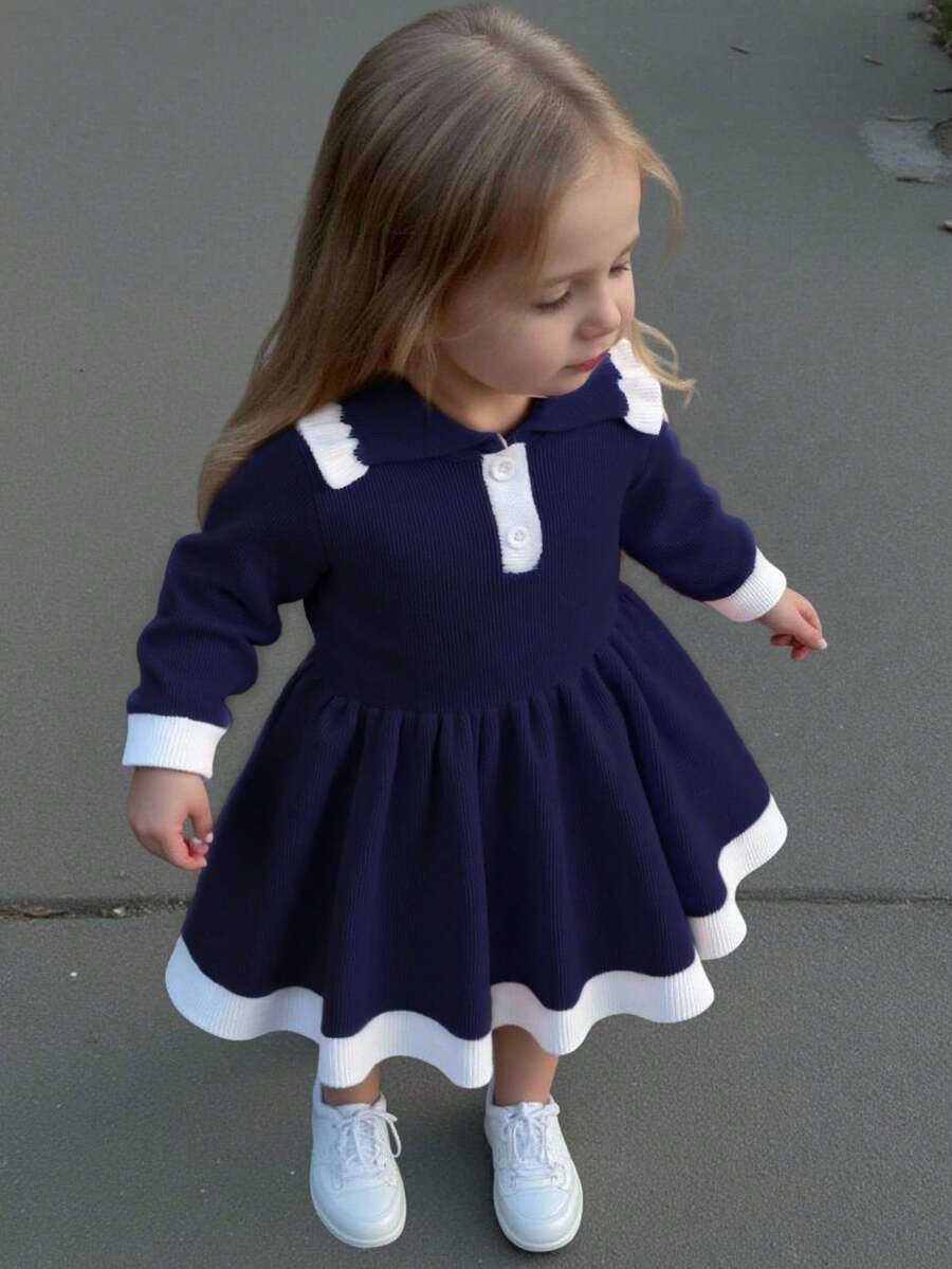 SHEIN Playful Pals 女婴时尚简约针织长袖褶皱连衣裙