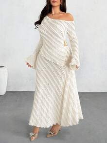 Firerie Bộ 2 món áo ôm vai chéo tay dài tay loe và chân váy dài cỡ lớn - Màu be - Xem 4