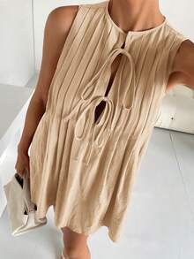 Siren Gaze 女士纯色系带前褶皱无袖休闲迷你连衣裙 - 杏色 - 查看 3