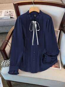 GlowEve CURVE Kemeja Wanita Ukuran Besar Lengan Panjang Kerah Tegak Kecil Bergaris Kasual Warna Polos dengan Manset Berkerut, Cocok untuk Perjalanan Sehari-hari - Navy Blue - View 1