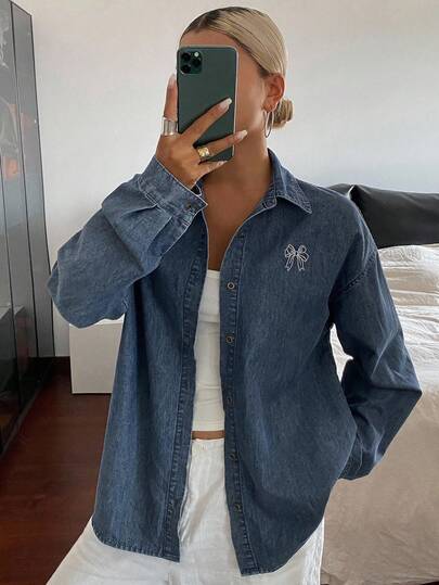 DAZY 女式宽松蝴蝶结翻领长袖前开牛仔衬衫，休闲街头风格，牛仔夹克，秋季女装