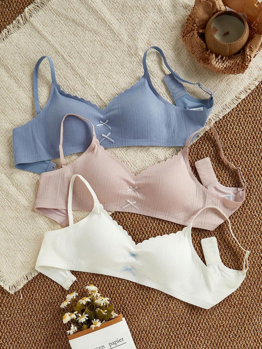 少女内衣文胸，无钢圈轻度支撑，罗纹面料，可调节肩带，扇形边蕾丝前片，三色套装，四季皆宜，2026新年必备单品
