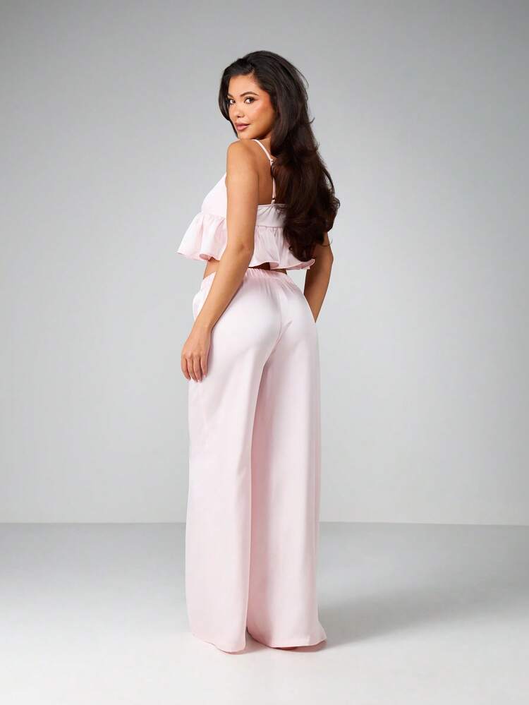 MISSGUIDED フリルキャミソールとワイドレッグパラッツォパジャマセット