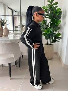 SHEIN 两件套少女秋冬套装，抓绒印花字母刺绣卫衣和裤子，适合室内外穿着。 - 深灰色 - 查看 5