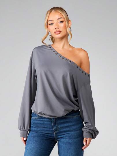 MISSGUIDED Off Shoulder Long Sleeve Top With Metal Eyelet Detailing Asymmetric Neckline One Shoulder Design Drop Shoulder Fit Casual Blouse For Fall Winter