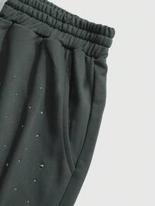 ROMWE MEN Street Life Men's Drawstring Waist Straight Leg Sweatpants With Street Style American English Rhinestone Print - Dark Grey - View 5