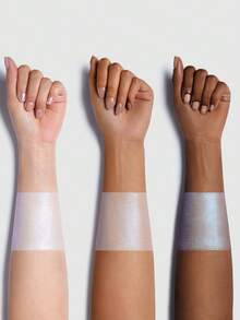 SHEGLAM 月光光泽高光粉，多维闪耀，高光泽妆效，蓝绿色反光，多用途，提亮面部妆容，紫色哥特风高光，品牌美妆，面部彩妆，女士女孩适用，冬季完美之选，Y2K时尚潮流，适合生日、圣诞节礼物，派对必备，最佳颜色 - 無色 - 查看 7