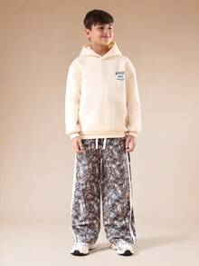 SUMWON Tween Boys Wide Leg Camouflage Sweatpants With Drawstring Waist And Side Stripe Detail For Casual Comfort Vacation - Multicolor - View 3
