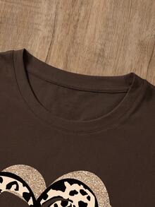 女士短袖纯棉T恤，豹纹和心形图案 - 彩色 - 查看 3