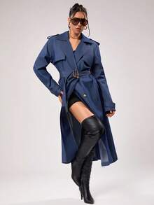 EURMUSE 女士蓝色牛仔布质感长款风衣 – 金色纽扣细节，腰部系带，全长天丝仿牛仔面料 - 藍色 - 查看 4