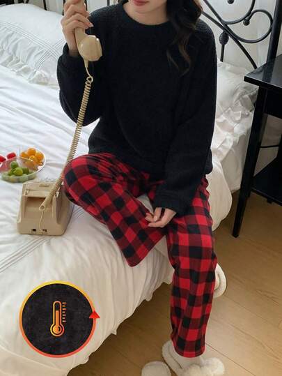 2 st. rutiga fleecebyxor och långärmad pyjamasset för flickor, matchande outfits för syskon (2 set säljs separat)