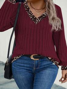 Women's Casual V-Neck Long Sleeve Colorblock Leopard Print Plus Size Sweatshirt, Autumn/Winter - Burgundy - View 3